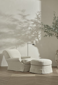 TAYLOR ARMCHAIR